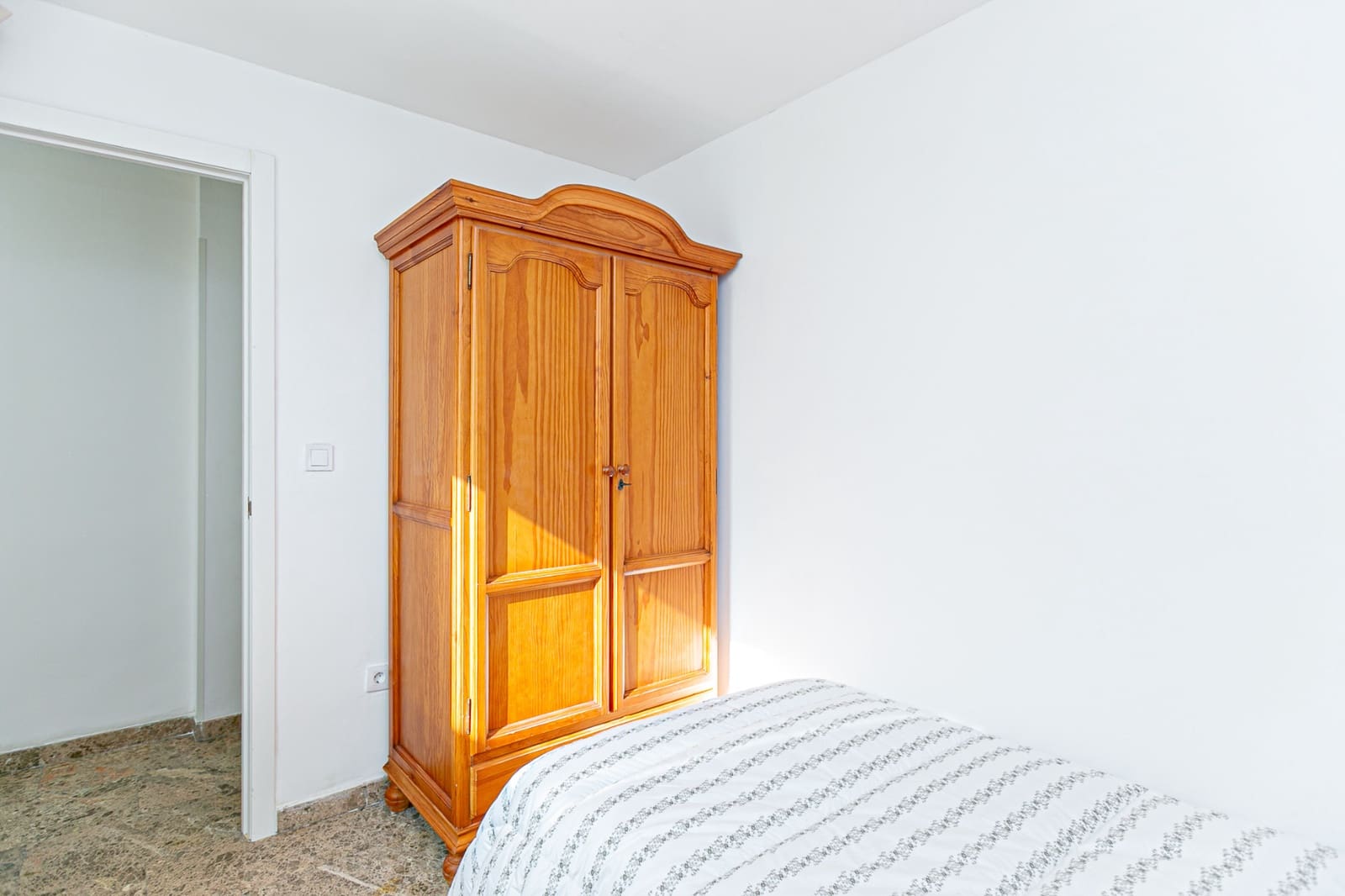 Ático de 2 habitaciones en Torrevieja en venta - 200.000 € (Ref: 9550127)