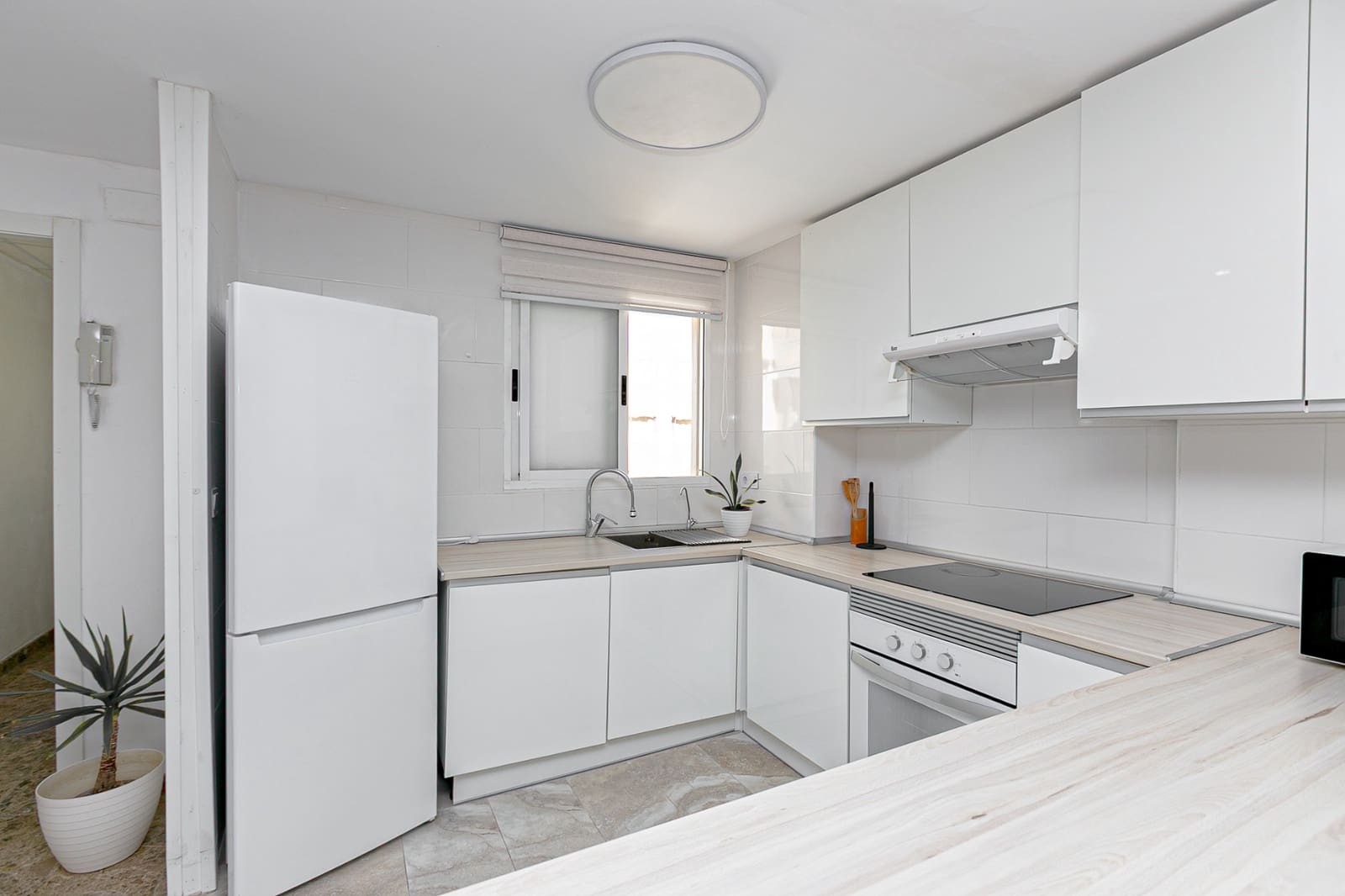 Ático de 2 habitaciones en Torrevieja en venta - 200.000 € (Ref: 9550127)