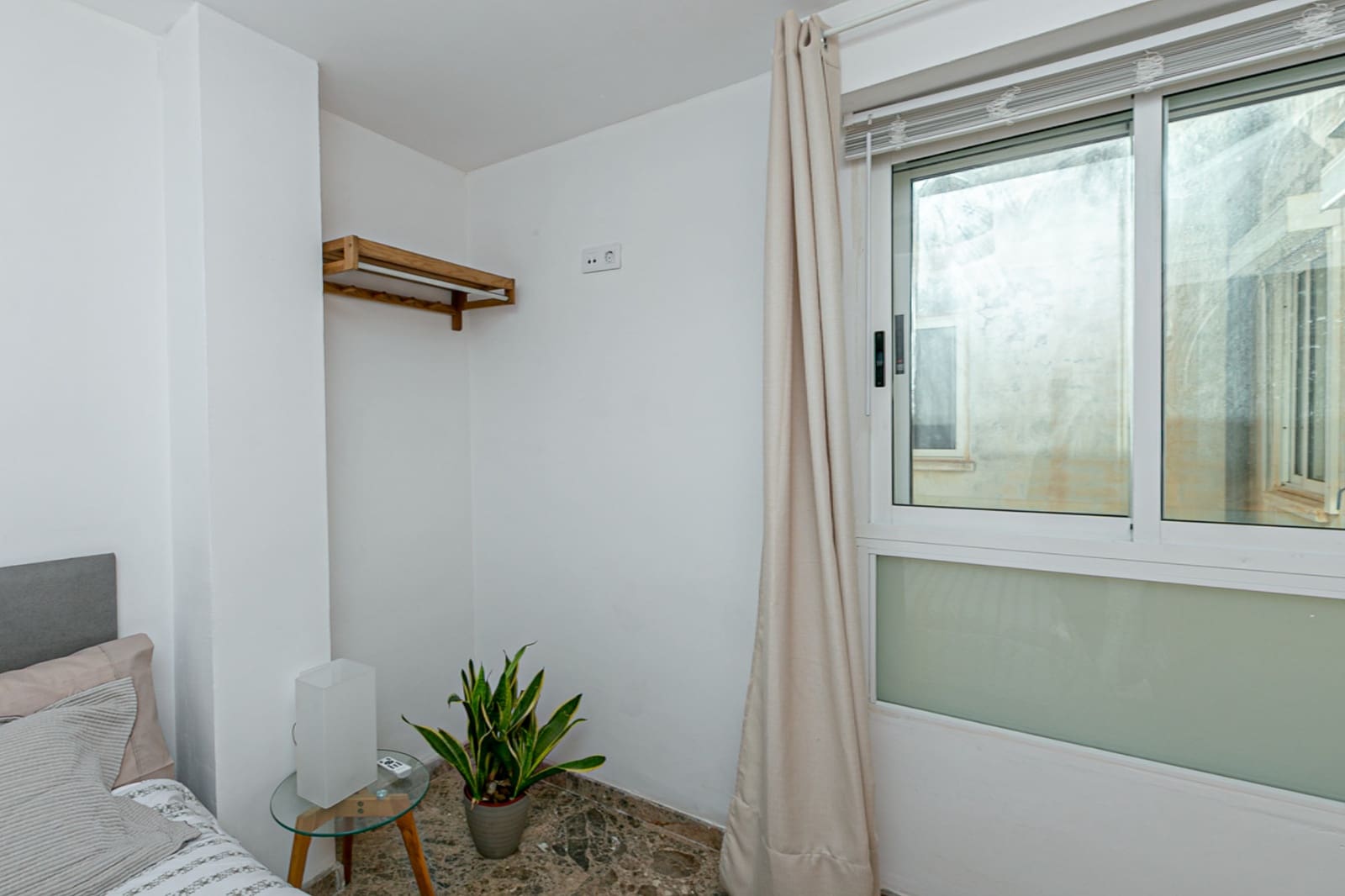 Ático de 2 habitaciones en Torrevieja en venta - 200.000 € (Ref: 9550127)