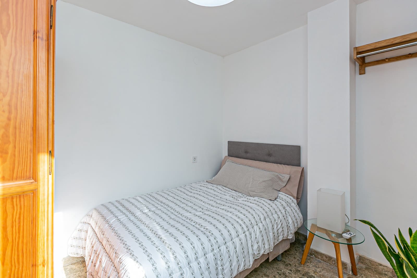 Ático de 2 habitaciones en Torrevieja en venta - 200.000 € (Ref: 9550127)