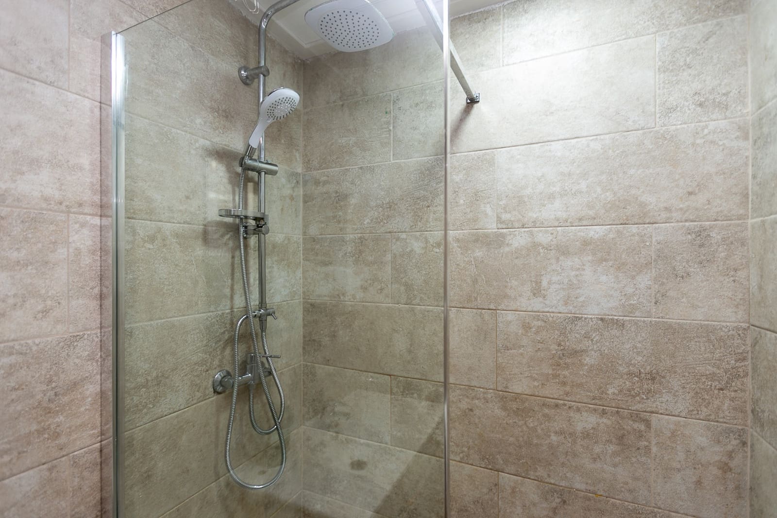 Ático de 2 habitaciones en Torrevieja en venta - 200.000 € (Ref: 9550127)