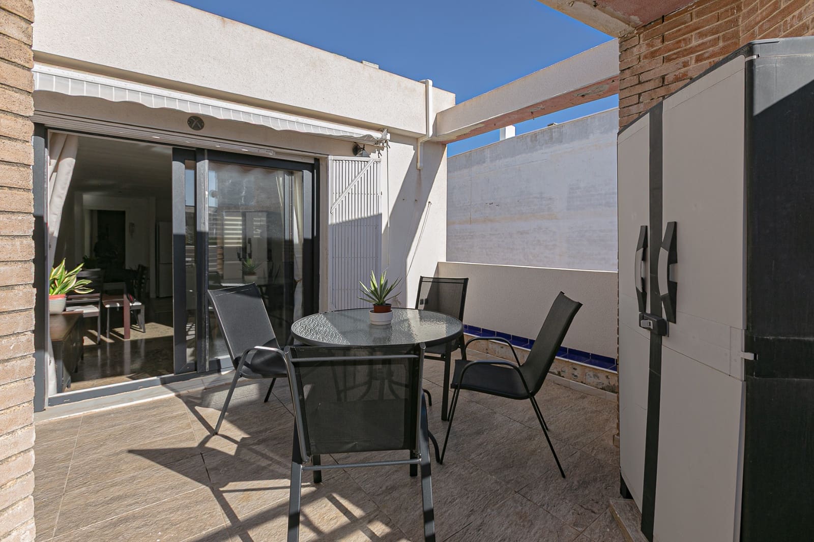 Ático de 2 habitaciones en Torrevieja en venta - 200.000 € (Ref: 9550127)