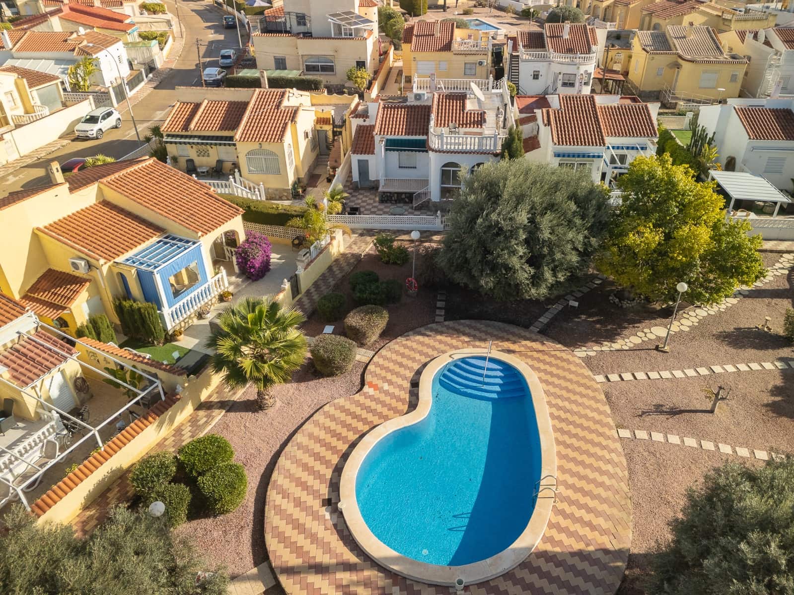 3 bedroom Villa for sale in La Marina with pool - € 225,000 (Ref: 9560733)