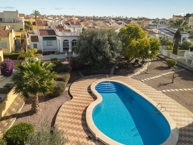 3 camera da letto Villa in vendita in La Marina, Elche / Elx con piscina - 225.000 € (Rif: 9560733)