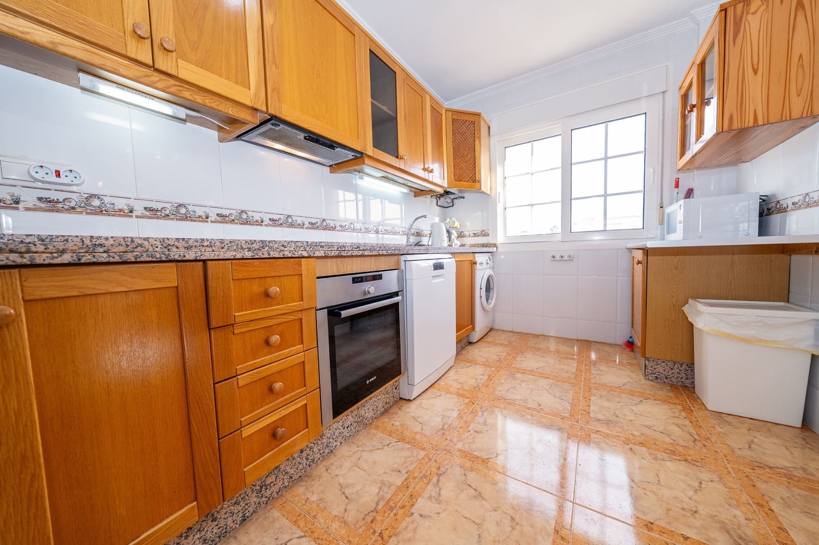 2 slaapkamer Appartement te koop in Villamartin met zwembad - € 149.950 (Ref: 9564090)