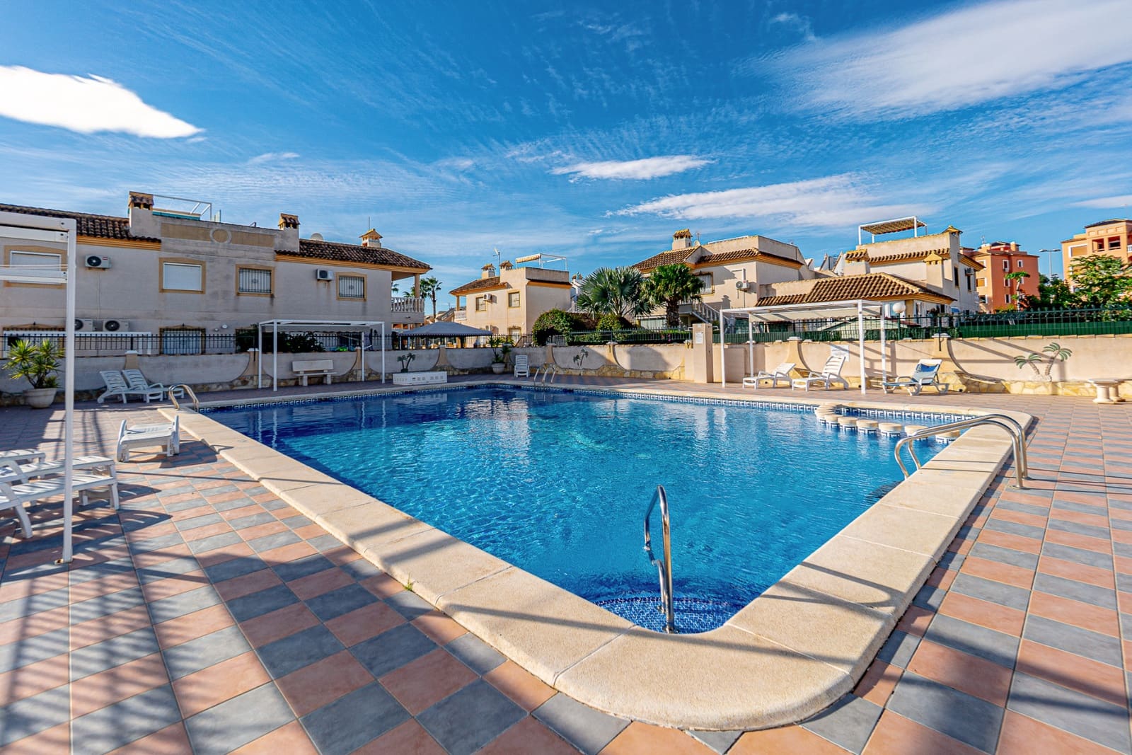 2 slaapkamer Appartement te koop in Villamartin met zwembad - € 149.950 (Ref: 9564090)