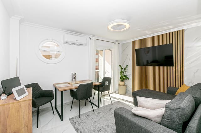 1 chambre Appartement à vendre à Gaspar Perelló, Torrevieja avec piscine - 170 000 € (Ref: 9584651)