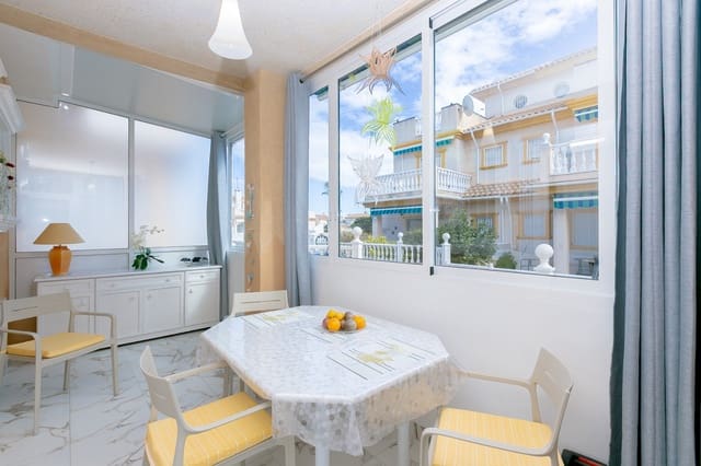 2 slaapkamer Huis te koop in Playa Flamenca, Orihuela met zwembad - € 229.000 (Ref: 9585037)