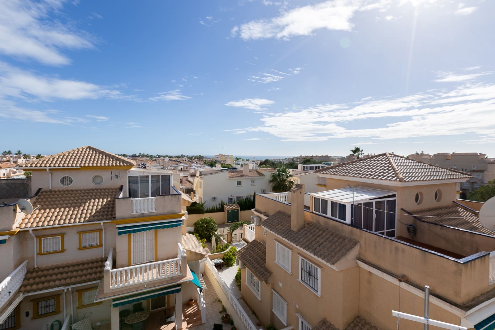 2 slaapkamer Huis te koop in Playa Flamenca met zwembad - € 229.000 (Ref: 9585037)