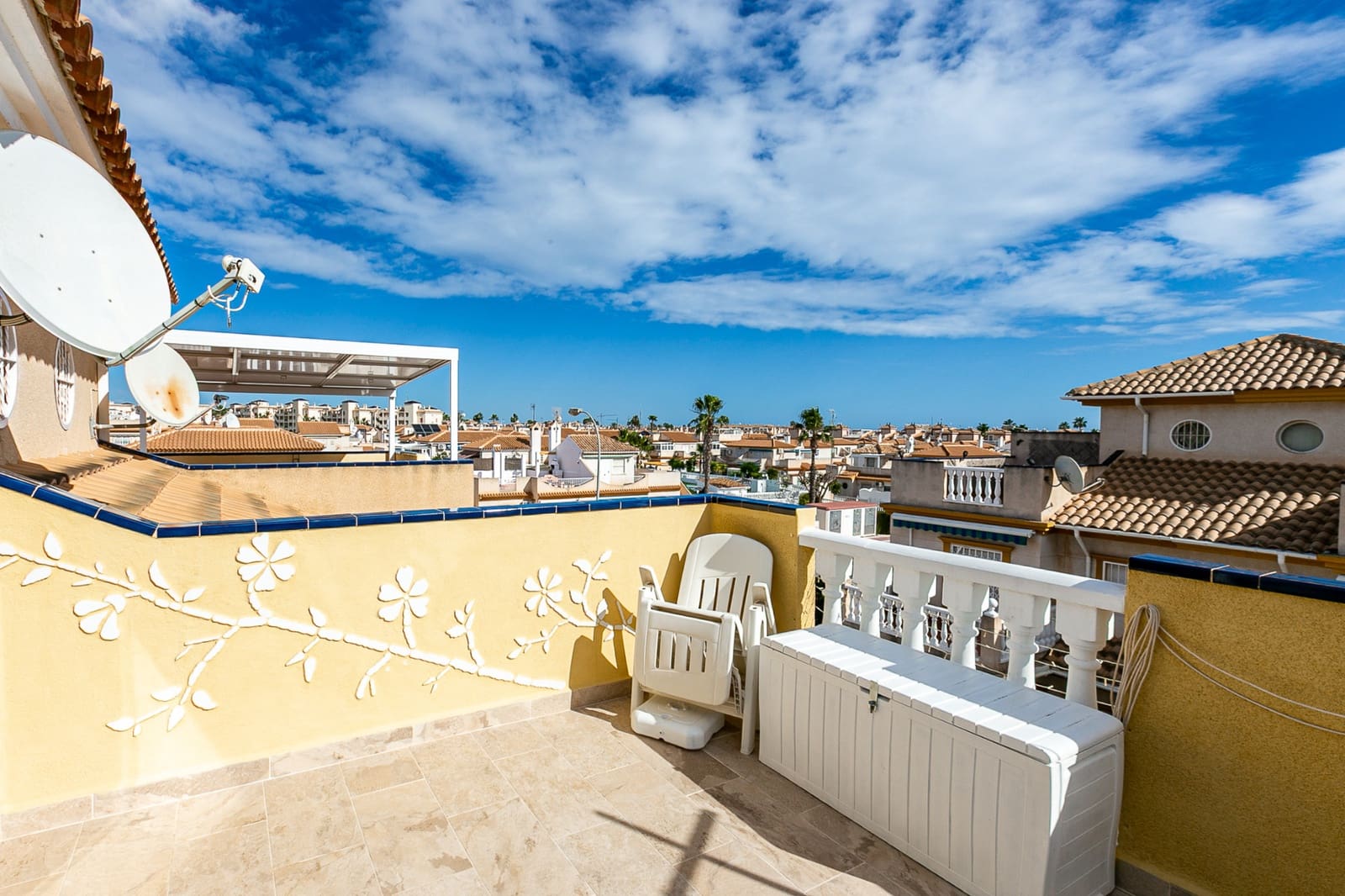 2 slaapkamer Huis te koop in Playa Flamenca met zwembad - € 229.000 (Ref: 9585037)