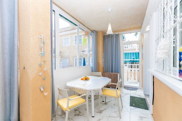 2 slaapkamer Huis te koop in Playa Flamenca, Orihuela met zwembad - € 229.000 (Ref: 9585037)