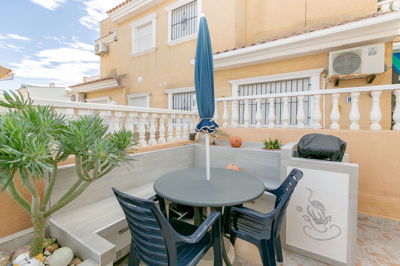 2 slaapkamer Huis te koop in Playa Flamenca met zwembad - € 229.000 (Ref: 9585037)