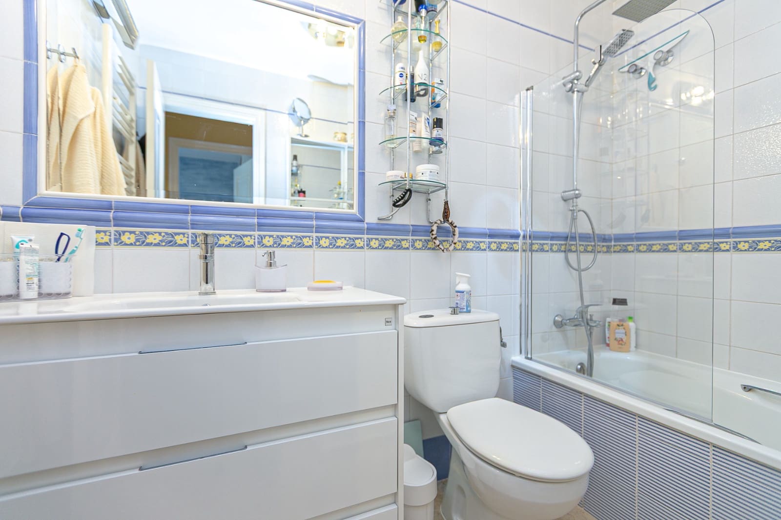 2 chambre Appartement à vendre à Playa Flamenca avec piscine - 210 000 € (Ref: 9603505)