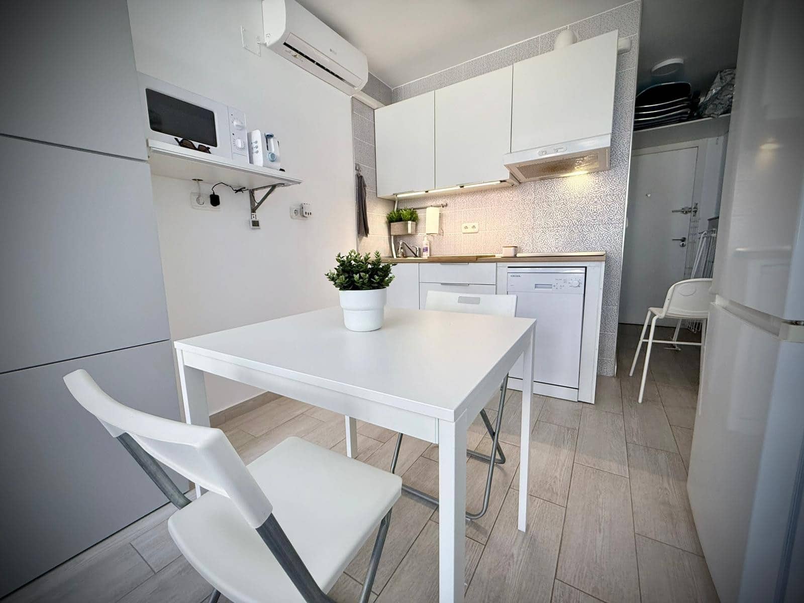 Studio til salgs i Pilar de la Horadada med svømmebasseng - € 122 500 (Ref: 9618493)