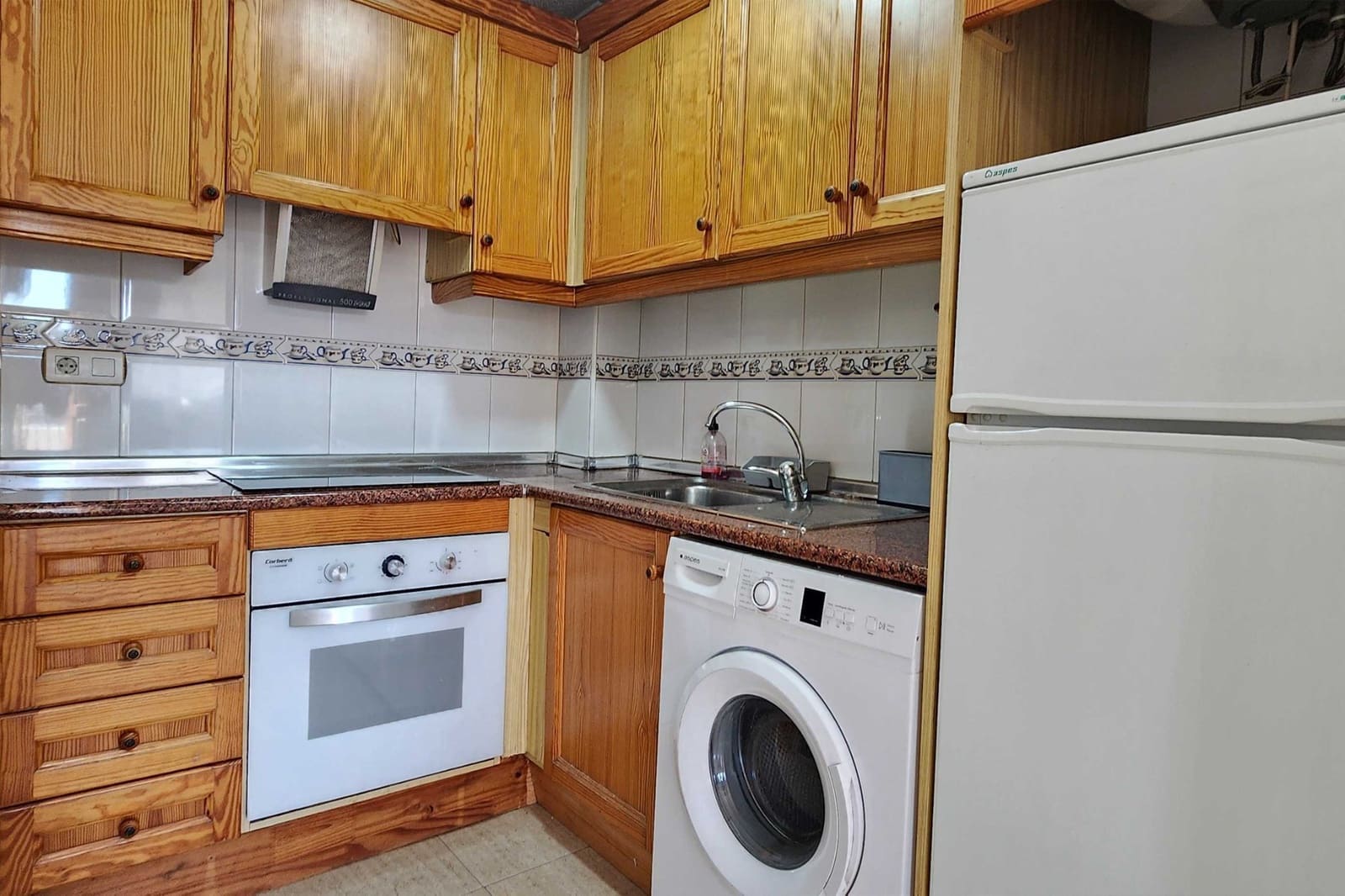 2 Zimmer Haus zu verkaufen in Torrevieja mit Pool - 139.000 € (Ref: 9626376)