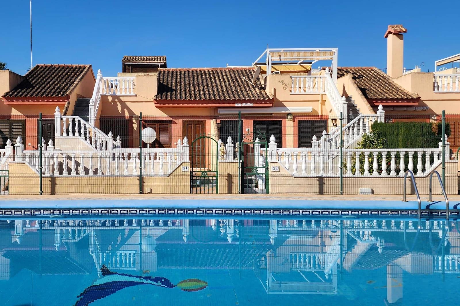 2 Zimmer Haus zu verkaufen in Torrevieja mit Pool - 139.000 € (Ref: 9626376)