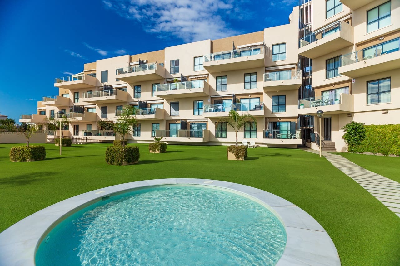 2 Zimmer Apartment zu verkaufen in La Zenia mit Pool - 249.900 € (Ref: 9628009)