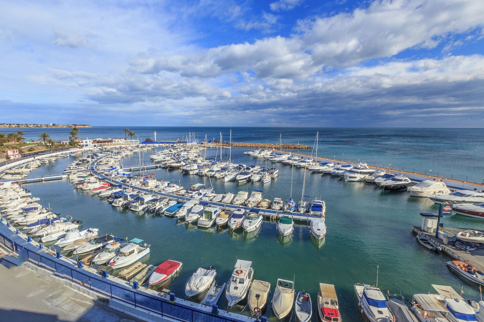 3 soveværelse Rækkehus til salg i Cabo Roig med swimmingpool - € 239.000 (Ref: 9628318)