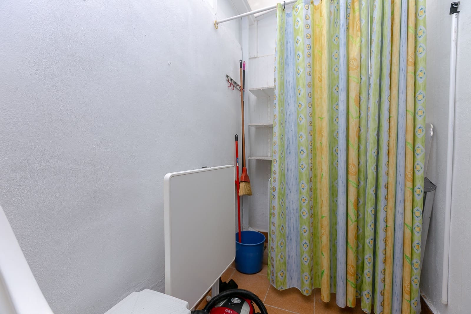 2 soverom Bungalow til salgs i La Florida med svømmebasseng - € 140 000 (Ref: 9632685)