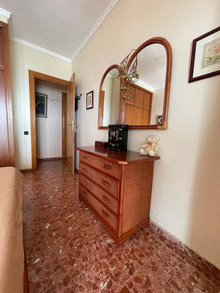 3 Zimmer Apartment zu verkaufen in Torrevieja - 475.000 € (Ref: 9635171)
