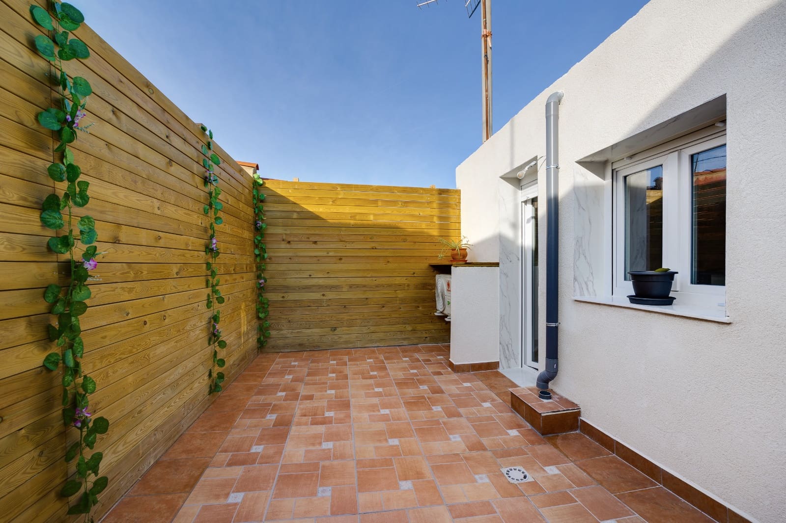 3 Zimmer Villa zu verkaufen in Los Montesinos mit Pool - 329.900 € (Ref: 9653037)