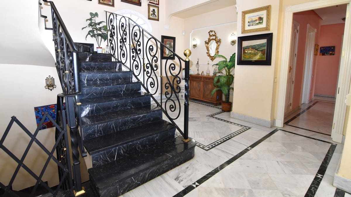 7 bedroom Villa for sale in Elche / Elx with pool garage - € 740,000 (Ref: 9671283)