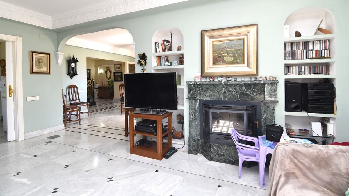 7 bedroom Villa for sale in Elche / Elx with pool garage - € 740,000 (Ref: 9671283)