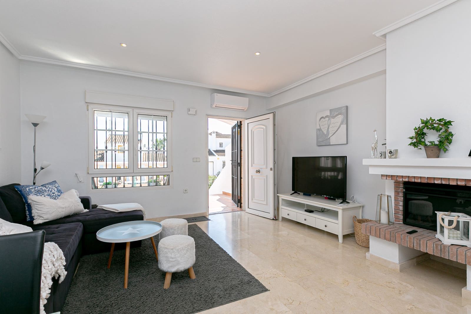 2 slaapkamer Huis te koop in Los Dolses met zwembad - € 275.000 (Ref: 9715683)