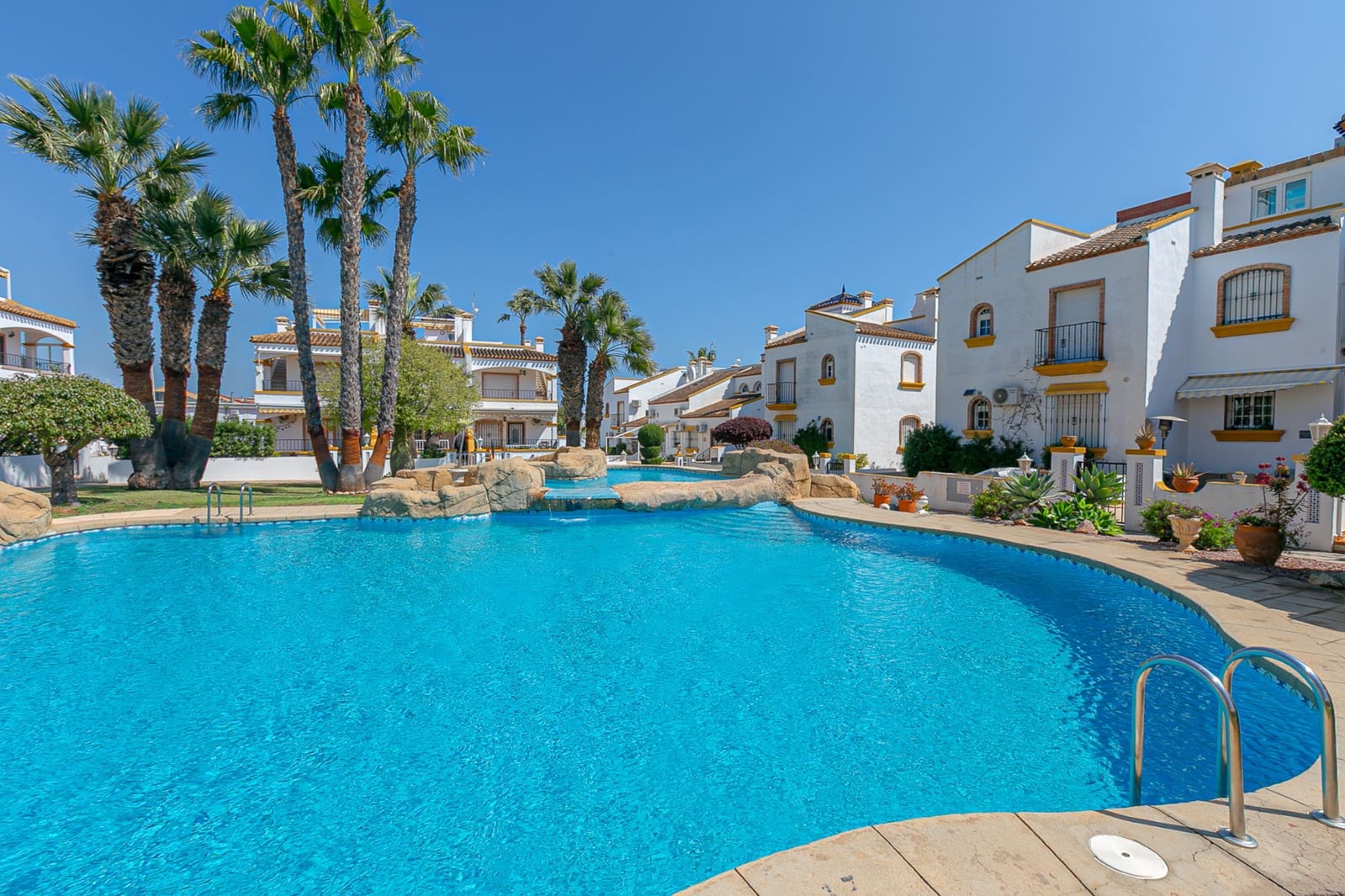 2 slaapkamer Huis te koop in Los Dolses met zwembad - € 275.000 (Ref: 9715683)