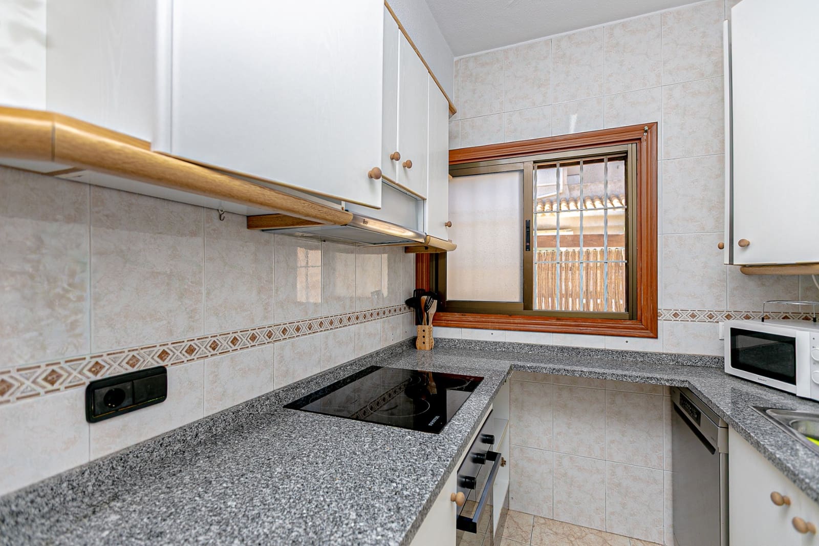 3 Zimmer Reihenhaus zu verkaufen in Playa Flamenca mit Pool - 239.000 € (Ref: 9715684)