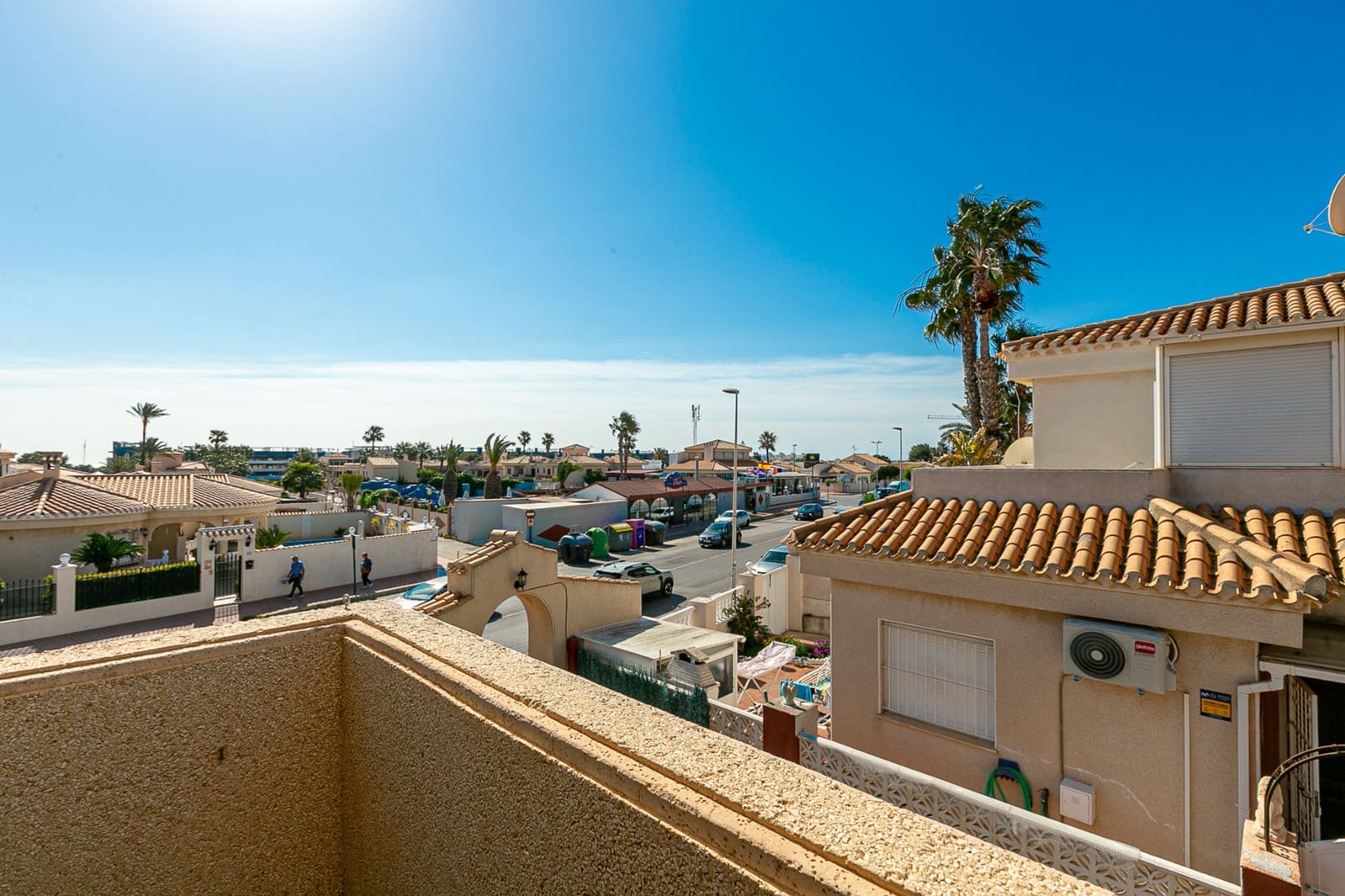 3 Zimmer Reihenhaus zu verkaufen in Playa Flamenca mit Pool - 239.000 € (Ref: 9715684)