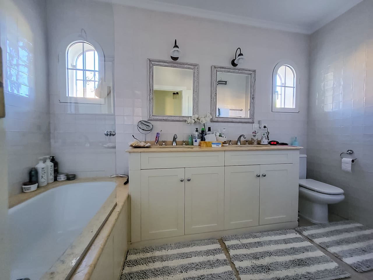 3 slaapkamer Villa te koop in Playa Flamenca met zwembad garage - € 860.000 (Ref: 9720339)