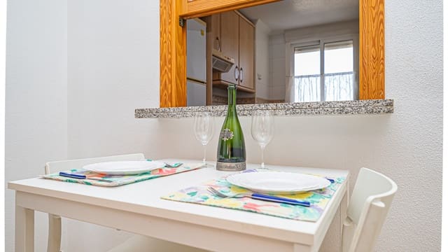 3 Zimmer Apartment zu verkaufen in La Zenia, Orihuela mit Pool - 239.500 € (Ref: 9729520)