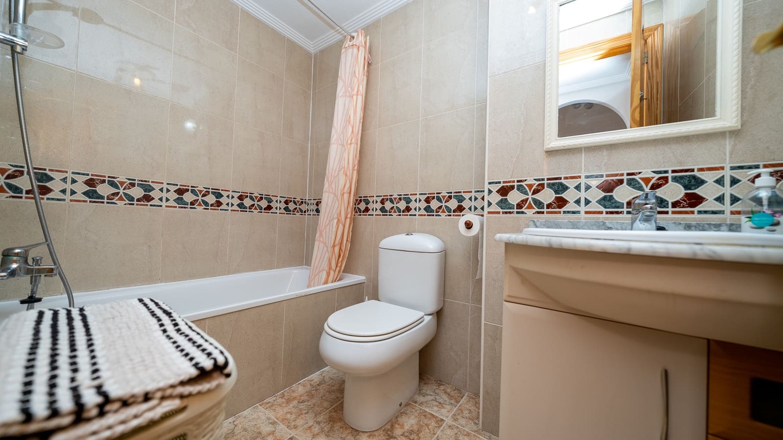 3 slaapkamer Appartement te koop in La Zenia met zwembad - € 239.500 (Ref: 9729520)