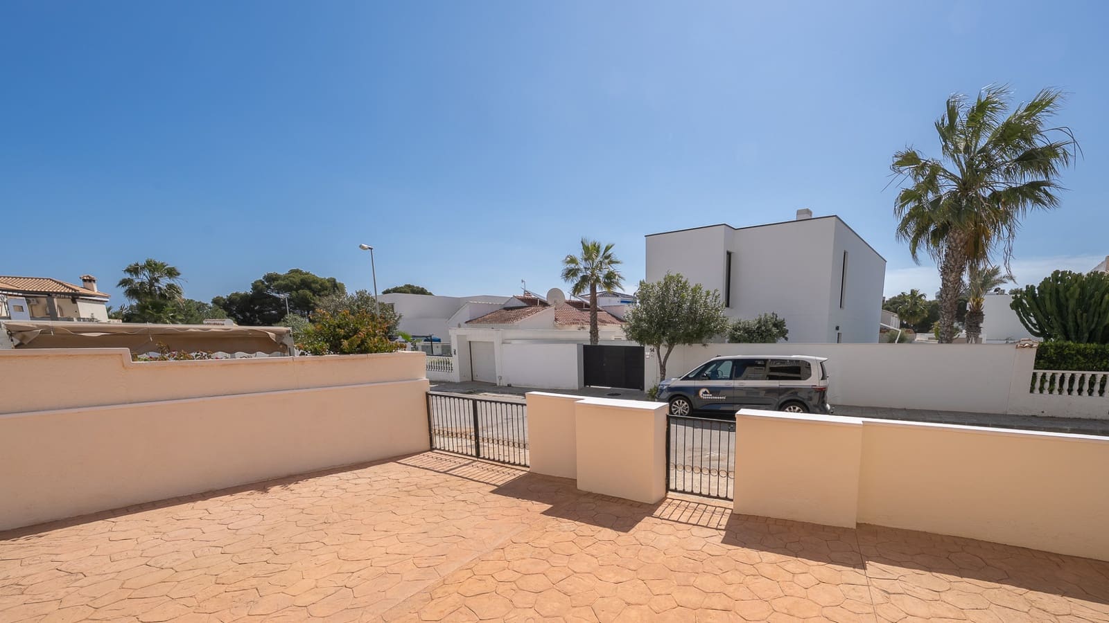 3 slaapkamer Appartement te koop in La Zenia met zwembad - € 239.500 (Ref: 9729520)