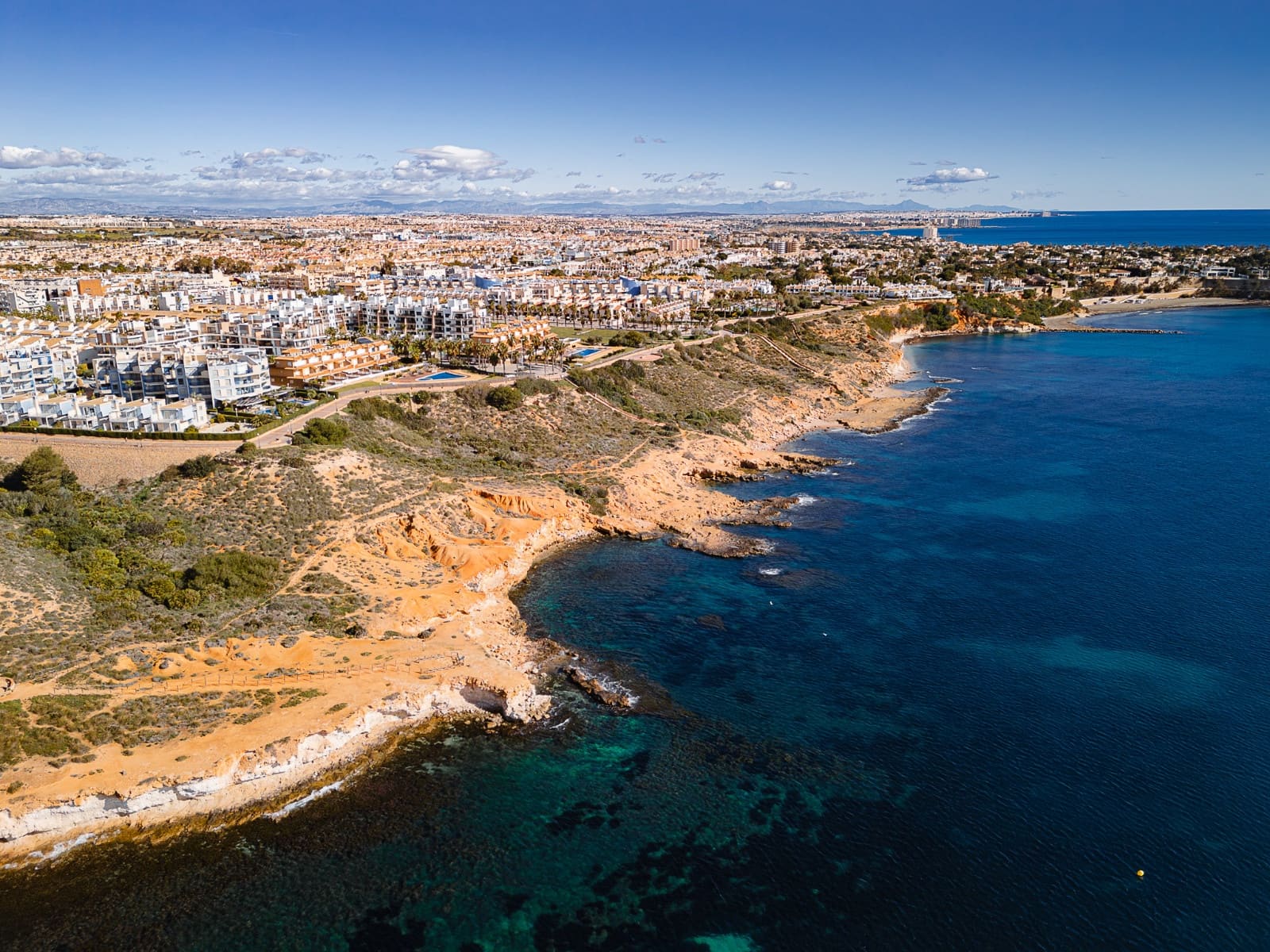 3 slaapkamer Appartement te koop in La Zenia met zwembad - € 239.500 (Ref: 9729520)