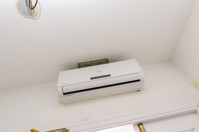 Local Comercial de 1 habitación en Villamartin, Orihuela en alquiler - 1.650 € (Ref: 9737141)