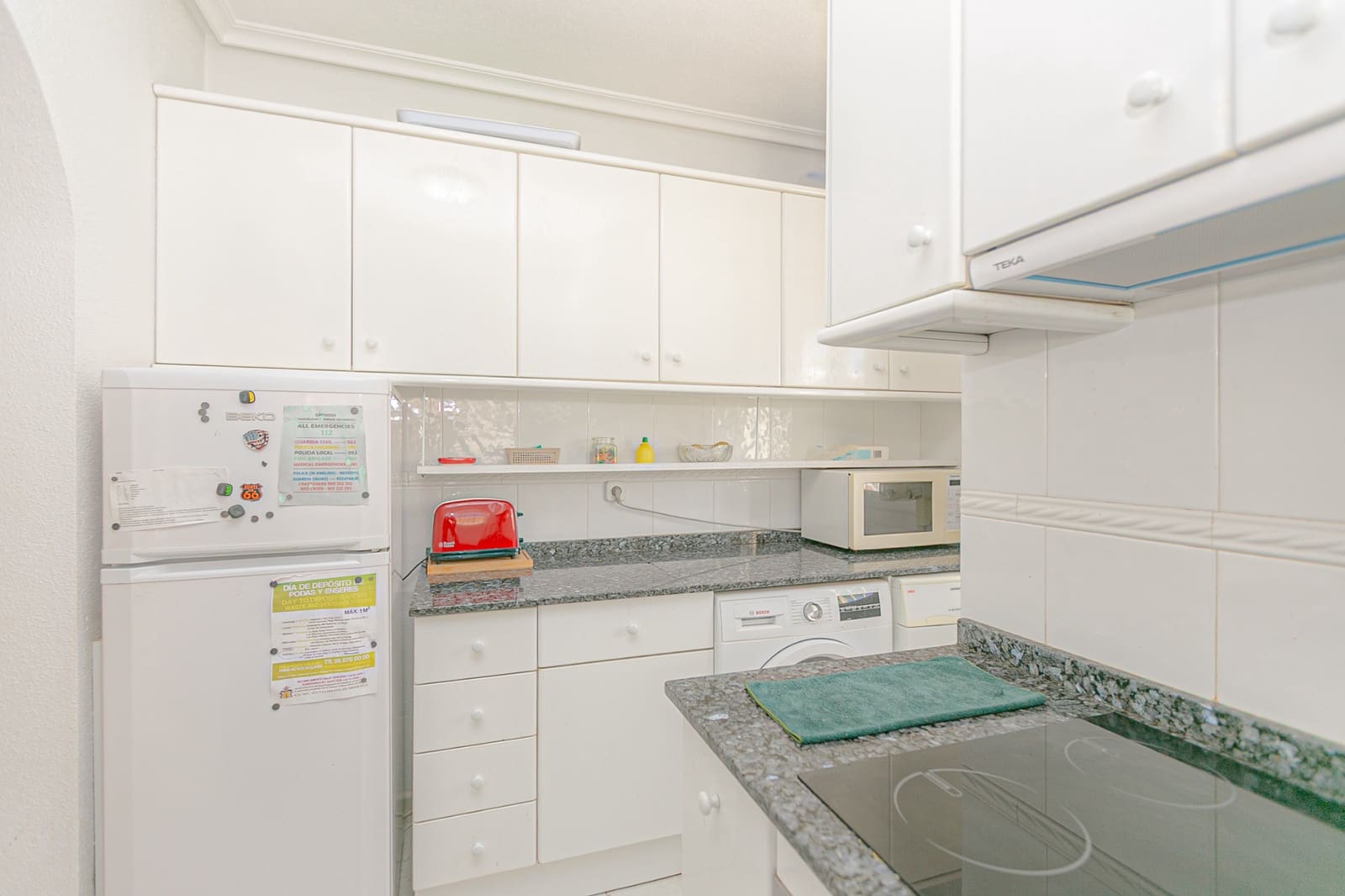 2 slaapkamer Villa te koop in Playa Flamenca met zwembad - € 285.000 (Ref: 9737219)