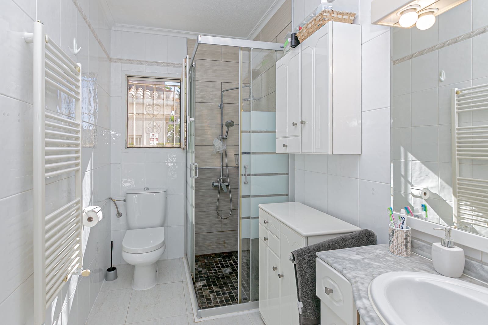 2 slaapkamer Villa te koop in Playa Flamenca met zwembad - € 285.000 (Ref: 9737219)