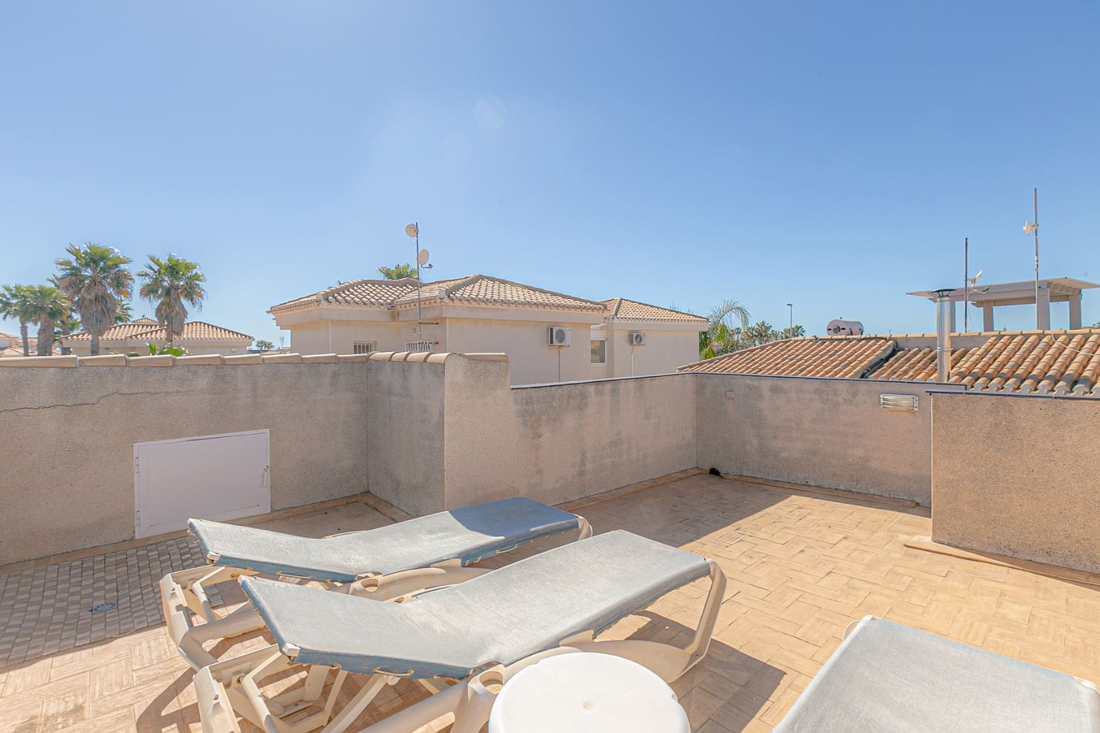 2 slaapkamer Villa te koop in Playa Flamenca met zwembad - € 285.000 (Ref: 9737219)