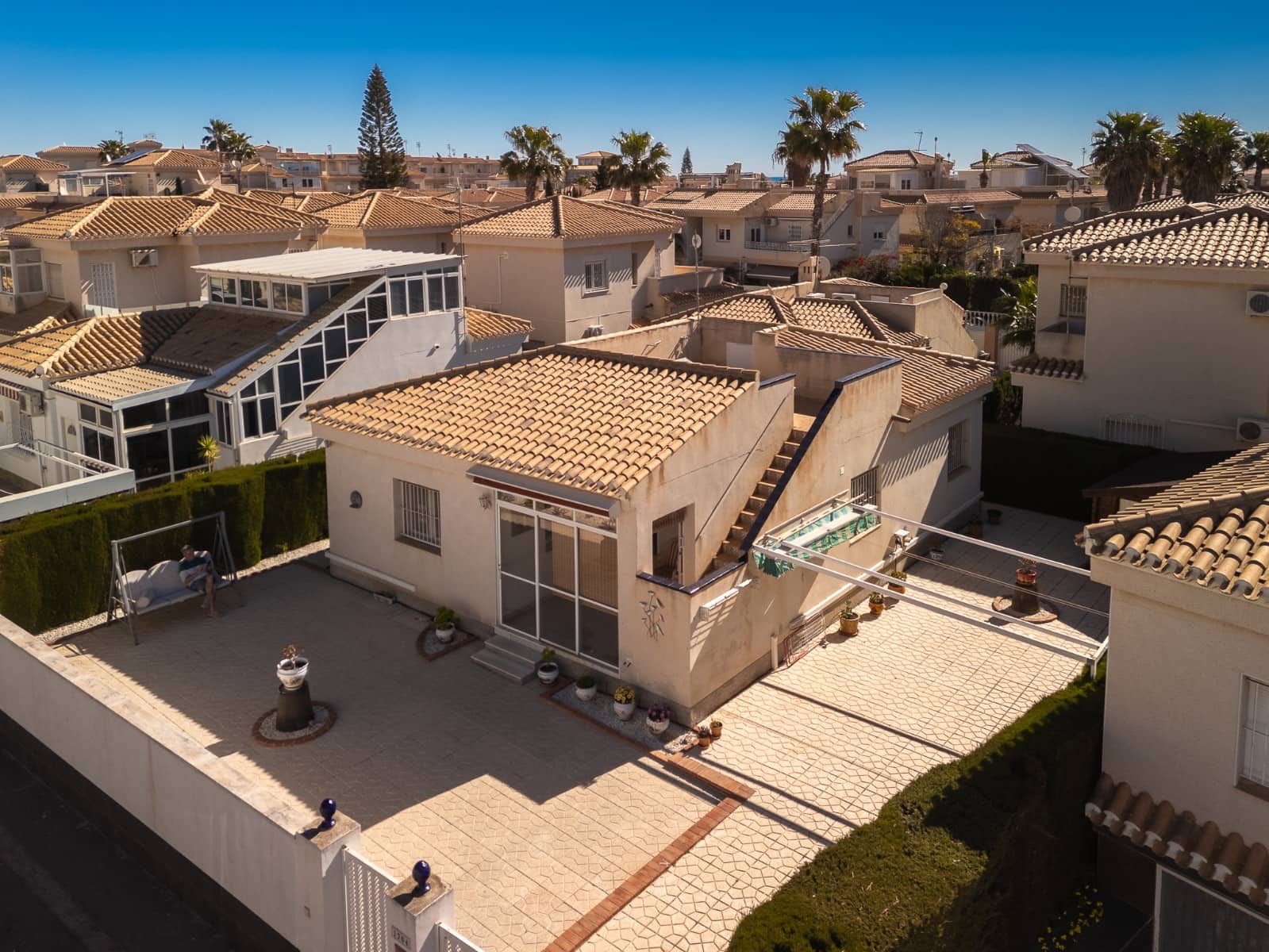 2 slaapkamer Villa te koop in Playa Flamenca met zwembad - € 285.000 (Ref: 9737219)