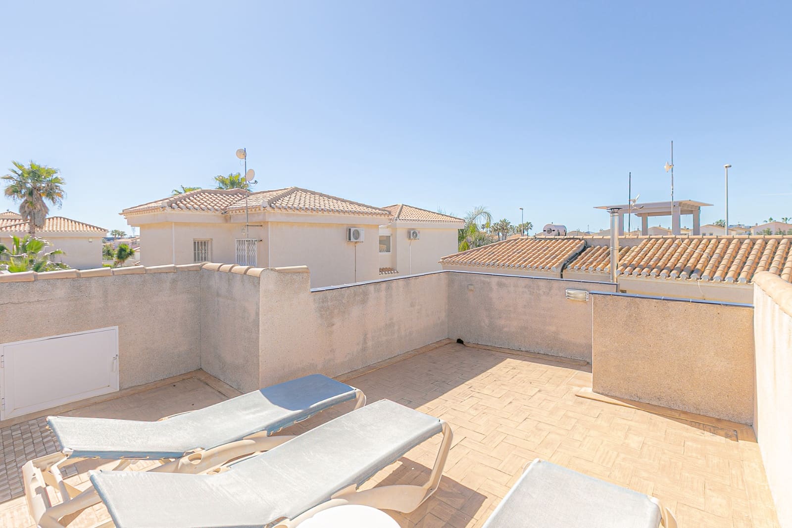 2 slaapkamer Villa te koop in Playa Flamenca met zwembad - € 285.000 (Ref: 9737219)