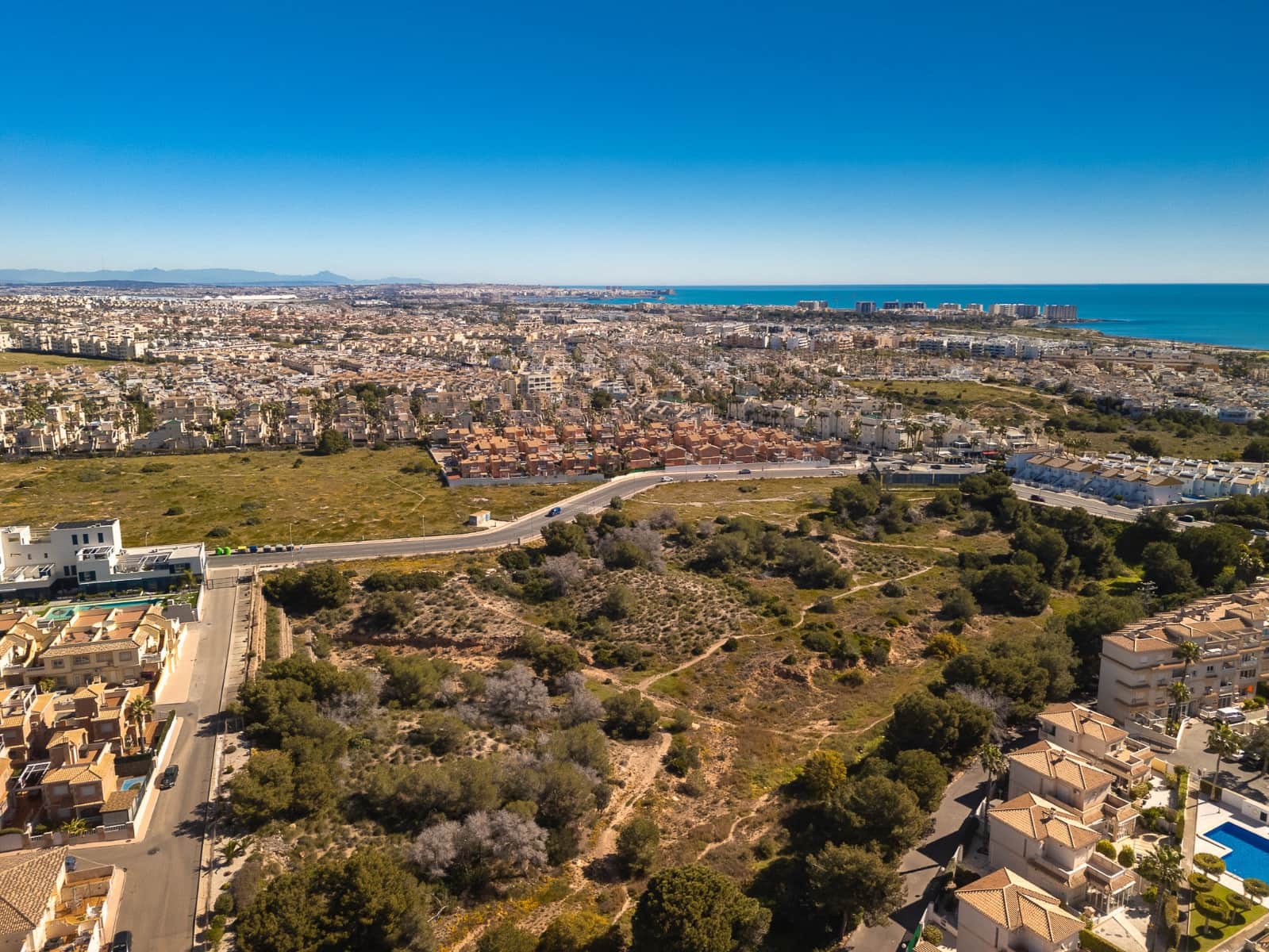 2 slaapkamer Villa te koop in Playa Flamenca met zwembad - € 285.000 (Ref: 9737219)