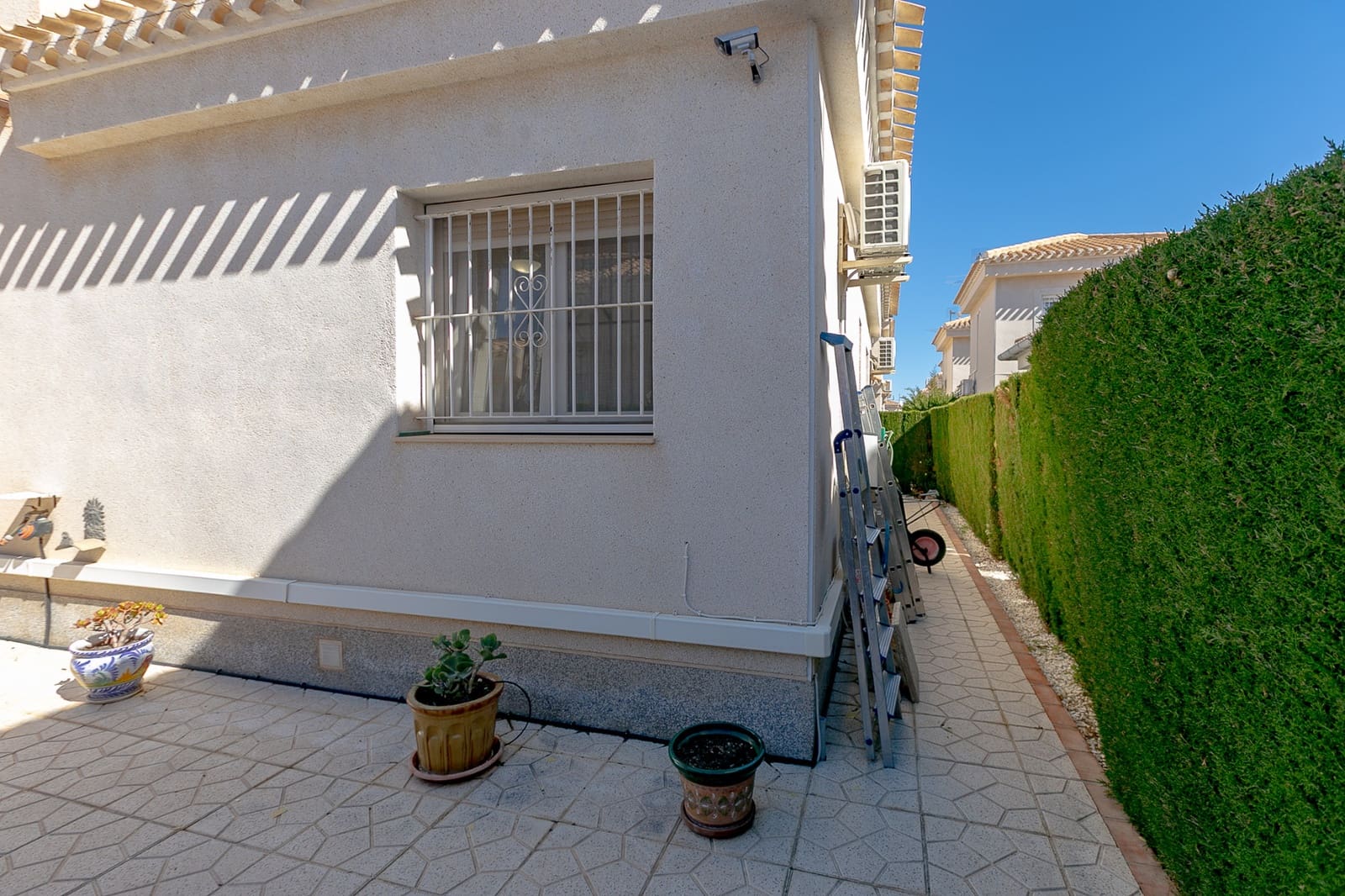 2 slaapkamer Villa te koop in Playa Flamenca met zwembad - € 285.000 (Ref: 9737219)