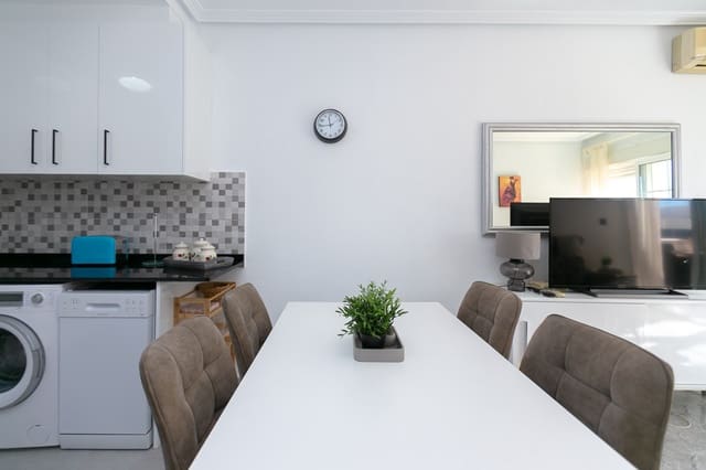 2 makuuhuone Bungalow myytävänä paikassa La Zenia, Orihuela - 169 900 € (Ref: 9753645)