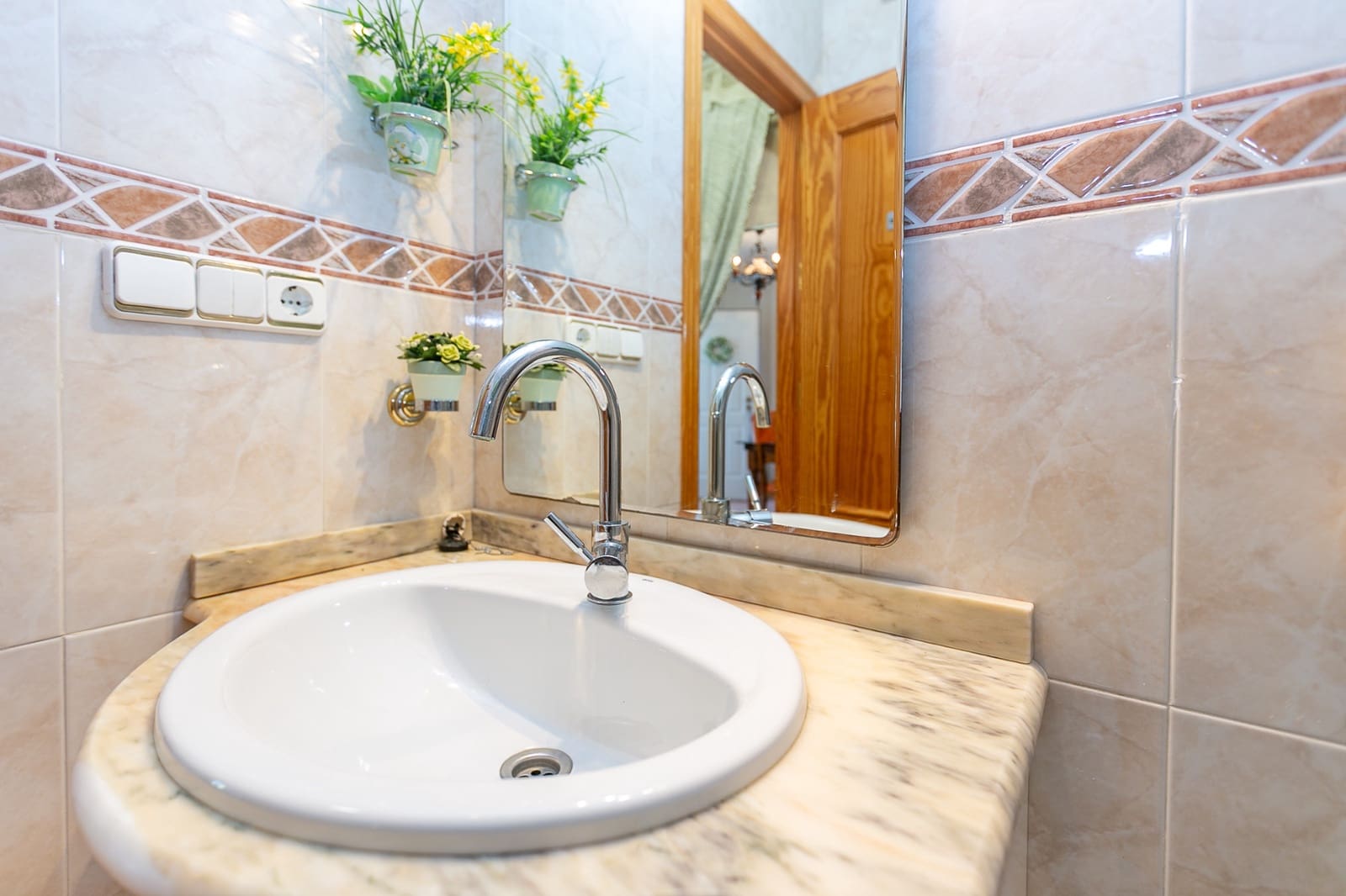 Pareado de 2 habitaciones en La Zenia en venta con piscina - 295.000 € (Ref: 9753646)