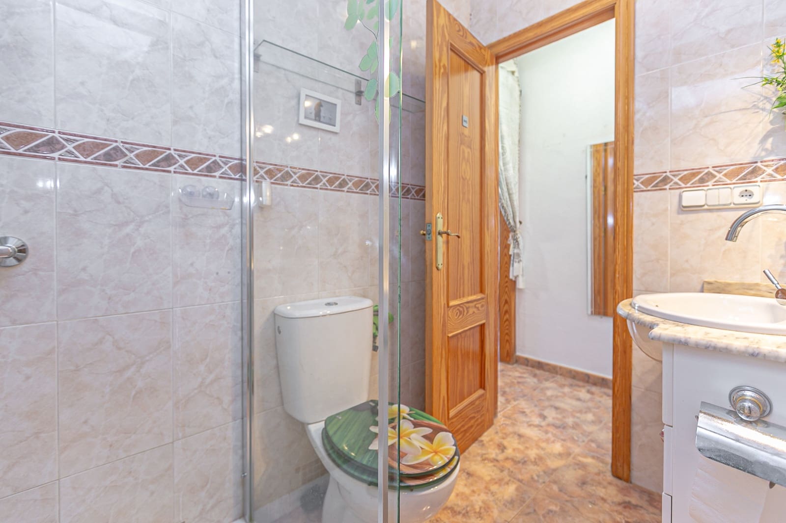 Pareado de 2 habitaciones en La Zenia en venta con piscina - 295.000 € (Ref: 9753646)