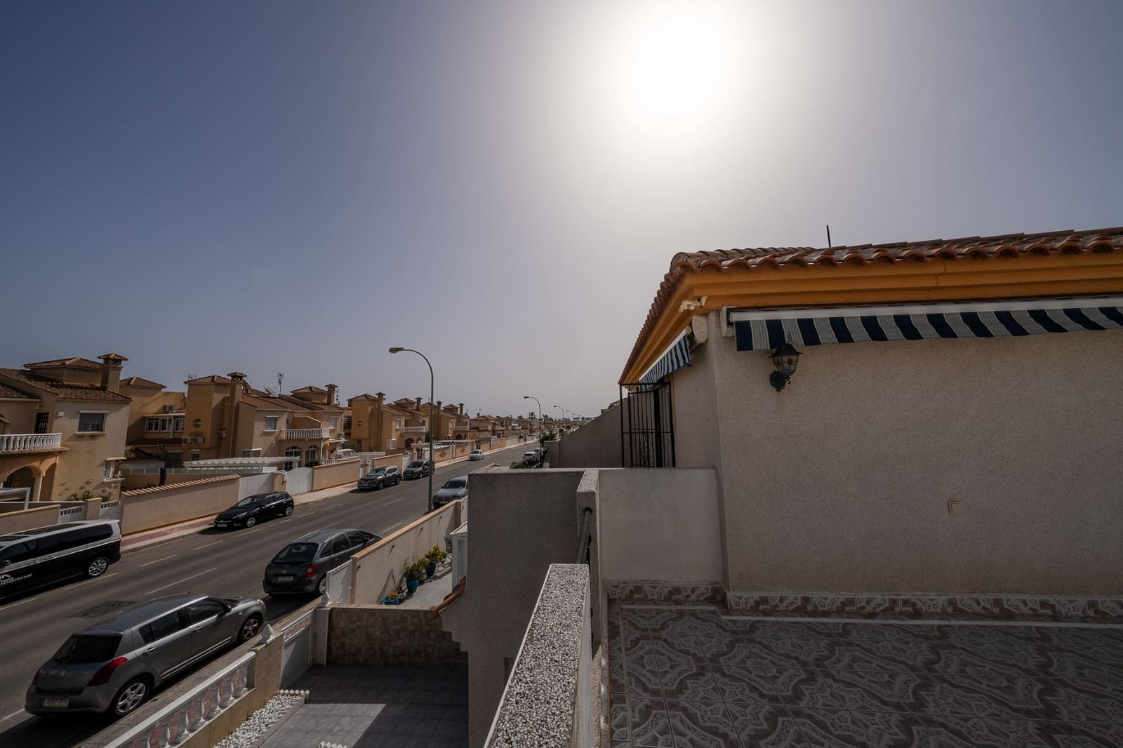 3 makuuhuone Rivitalo myytävänä paikassa Playa Flamenca mukana uima-altaan - 249 500 € (Ref: 9761304)