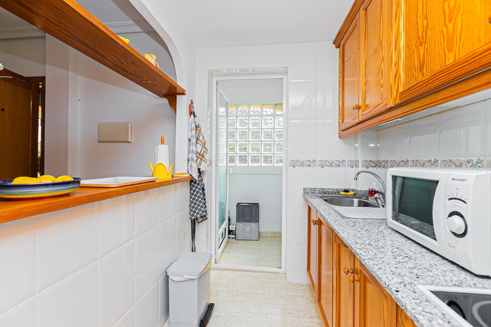 Adosado de 2 habitaciones en Playa Flamenca en venta con piscina garaje - 270.000 € (Ref: 9777126)