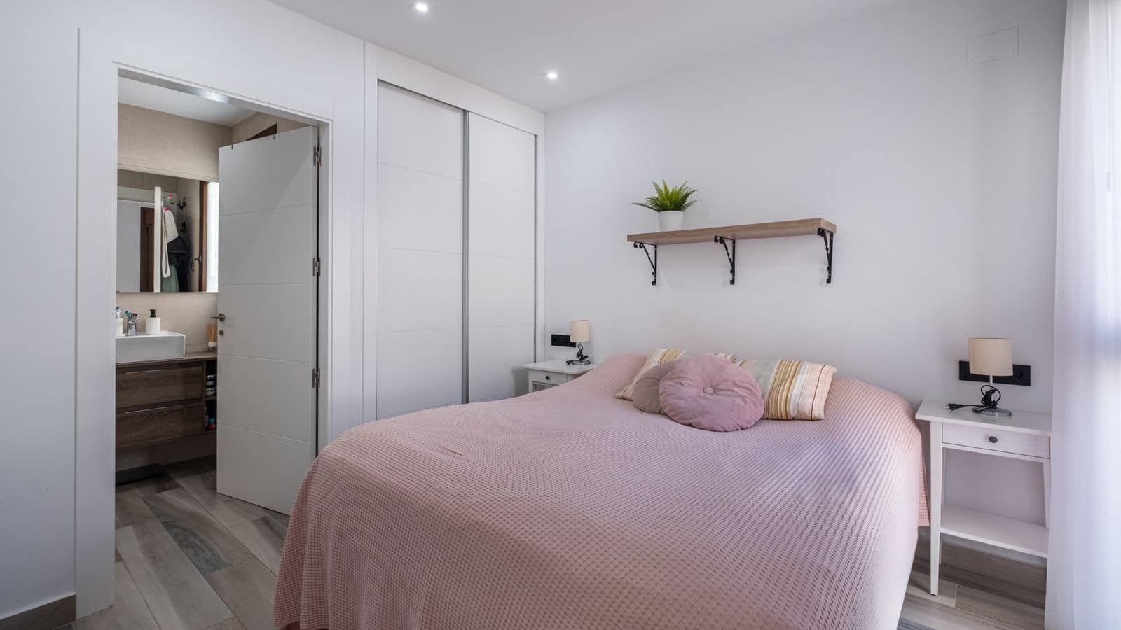 4 slaapkamer Villa te koop in Los Balcones met zwembad - € 449.000 (Ref: 9779089)